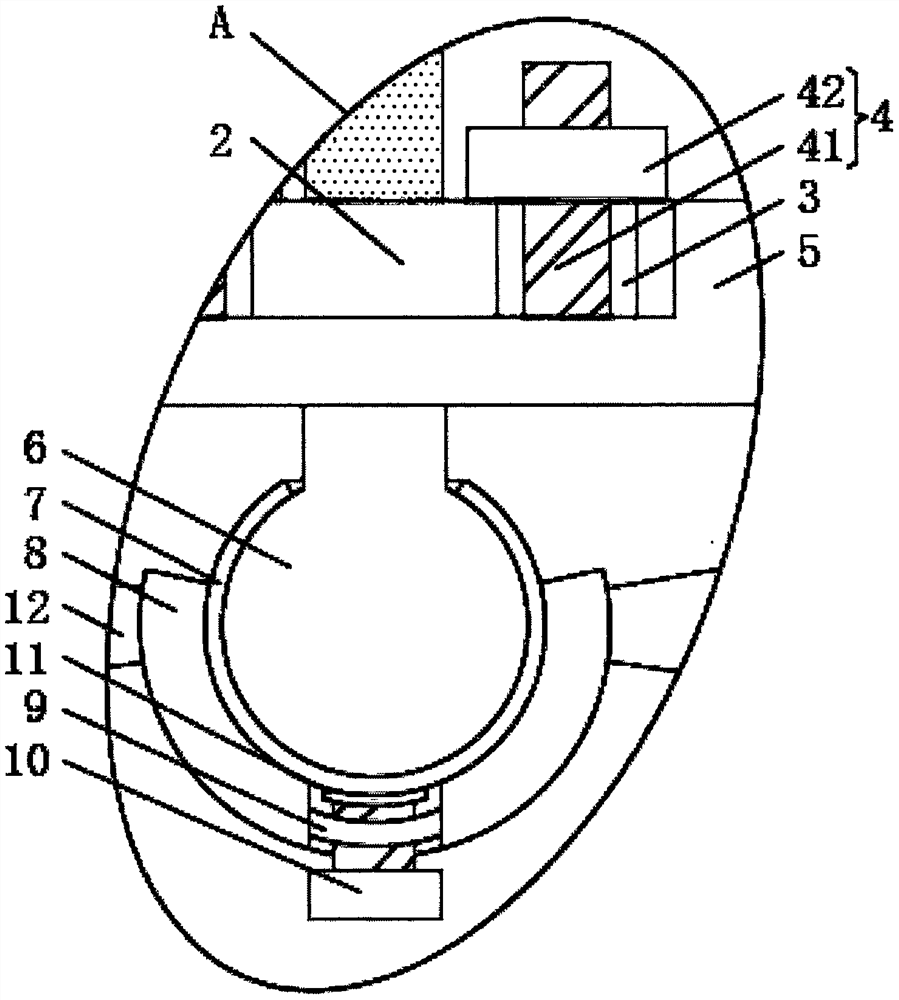 Surface elevation detection device convenient for horizontal installation and fixation