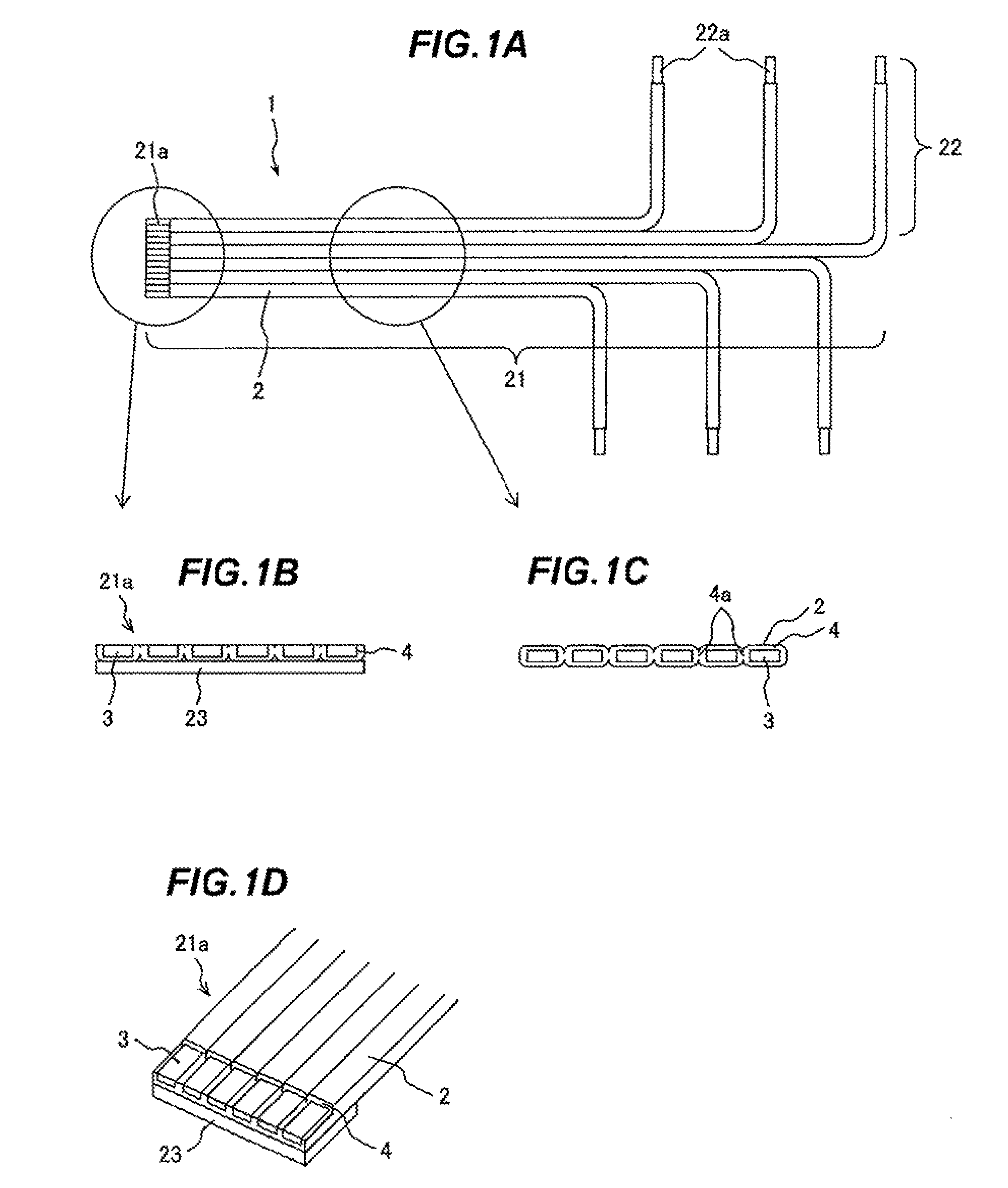 Flat wiring member and method of manufacturing the same