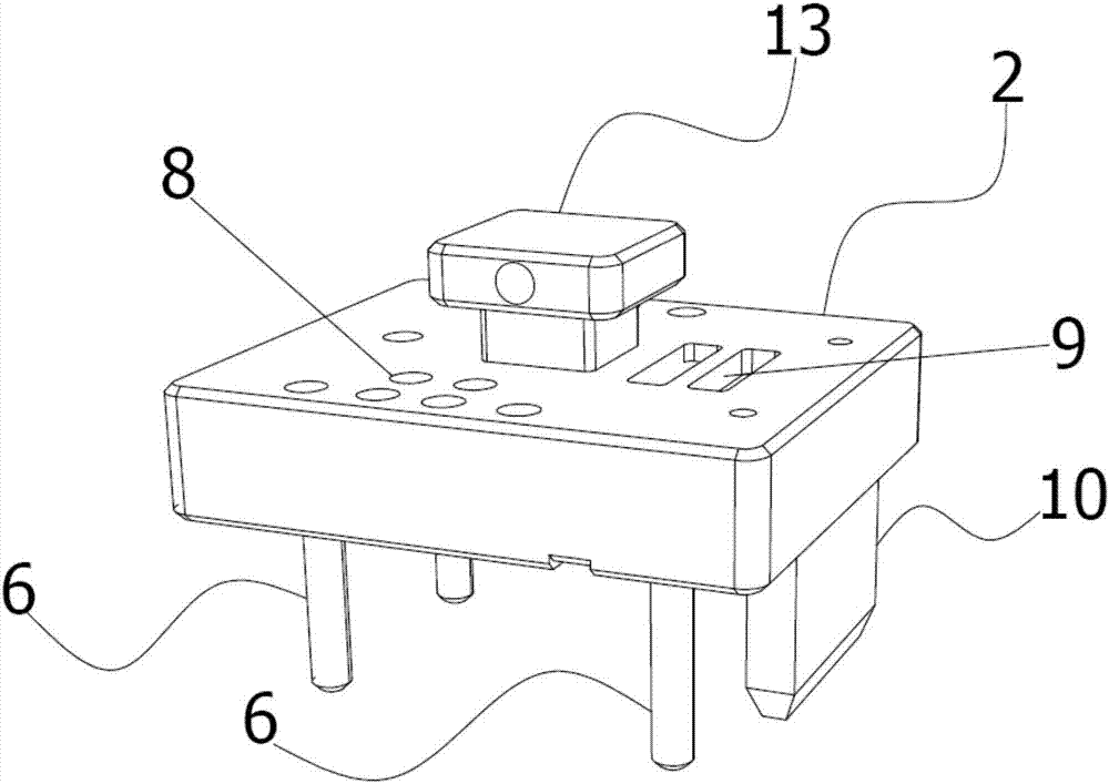 Welding jig and automobile lamp manufacturing method