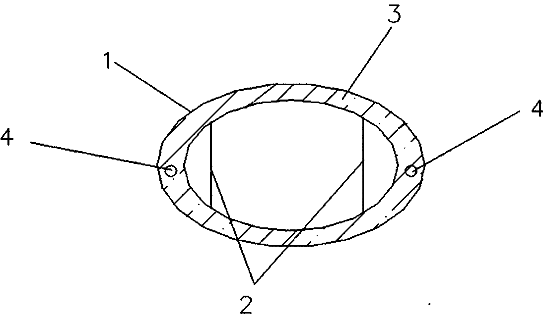 On-board vertical-fin conformal omnidirectional antenna