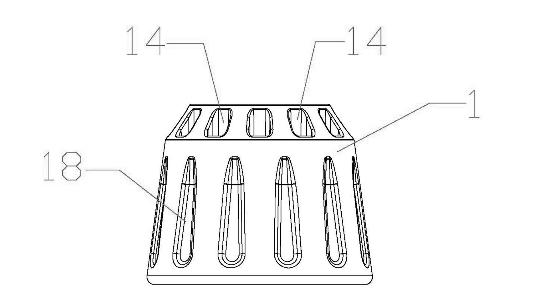 Radiating type bulb based on lamp body inner and outer surface multi-layer heat dissipation and air circulation convection