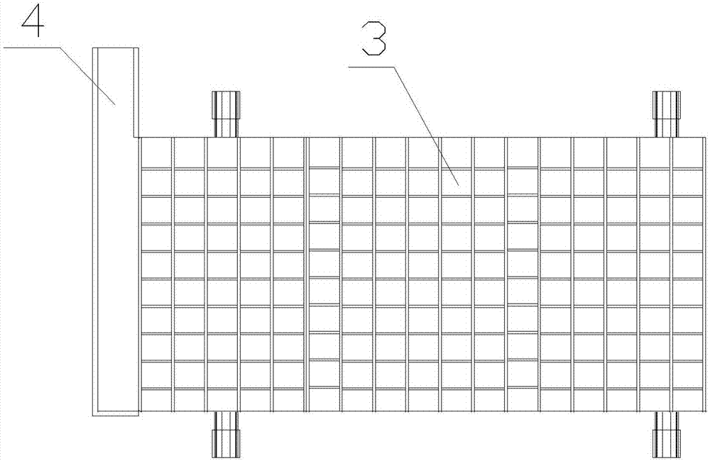 Ball vibrating screening device and ball feeder