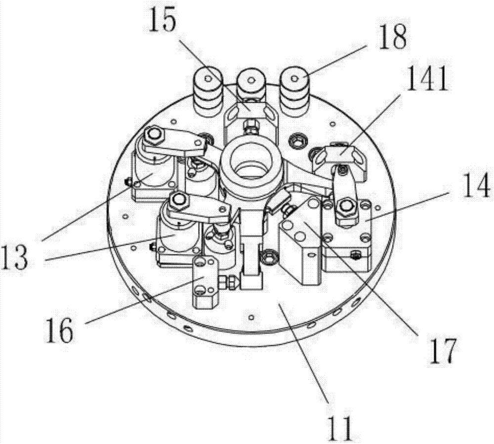 Overturning machining mechanism for central hole of steering knuckle