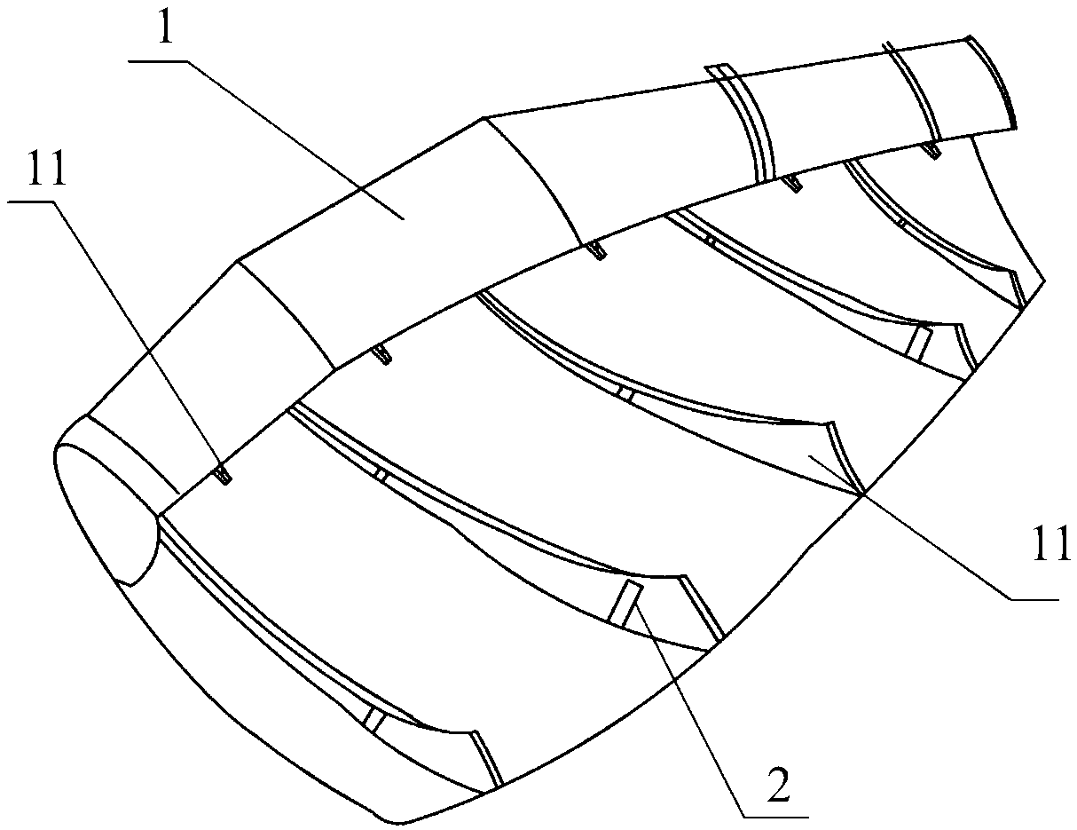 Device for automatically cleaning concrete of tank of concrete mixer truck