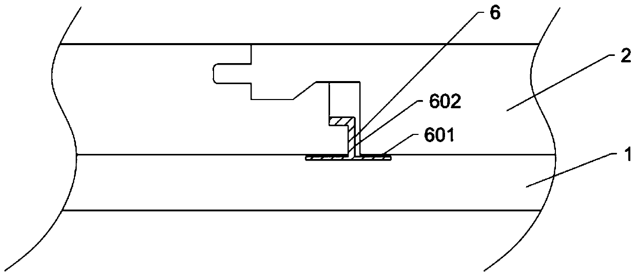 Self-splicing type decorative plate structure