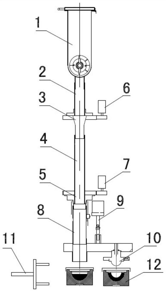 A powder-adding dimple-making device for preforming the lower half mold of the fuel-free area of ​​a spherical fuel element