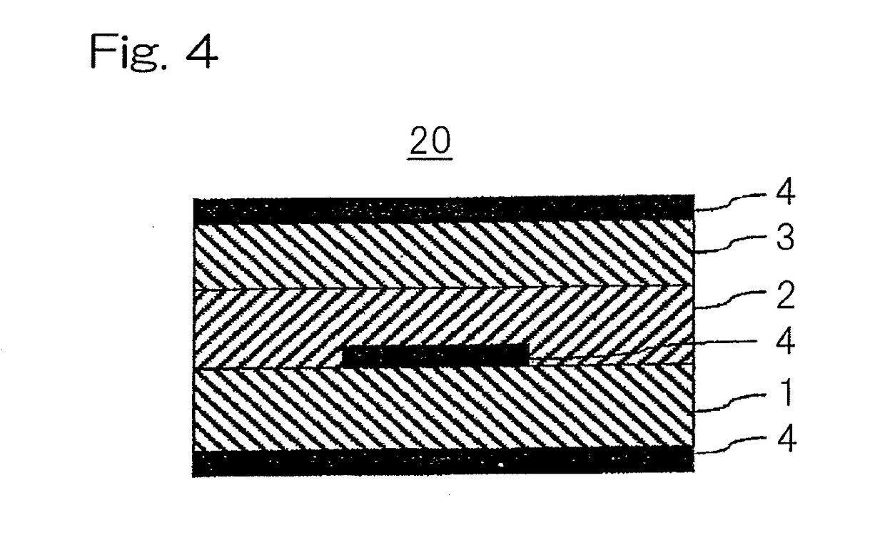 Circuit board and method for manufacturing same