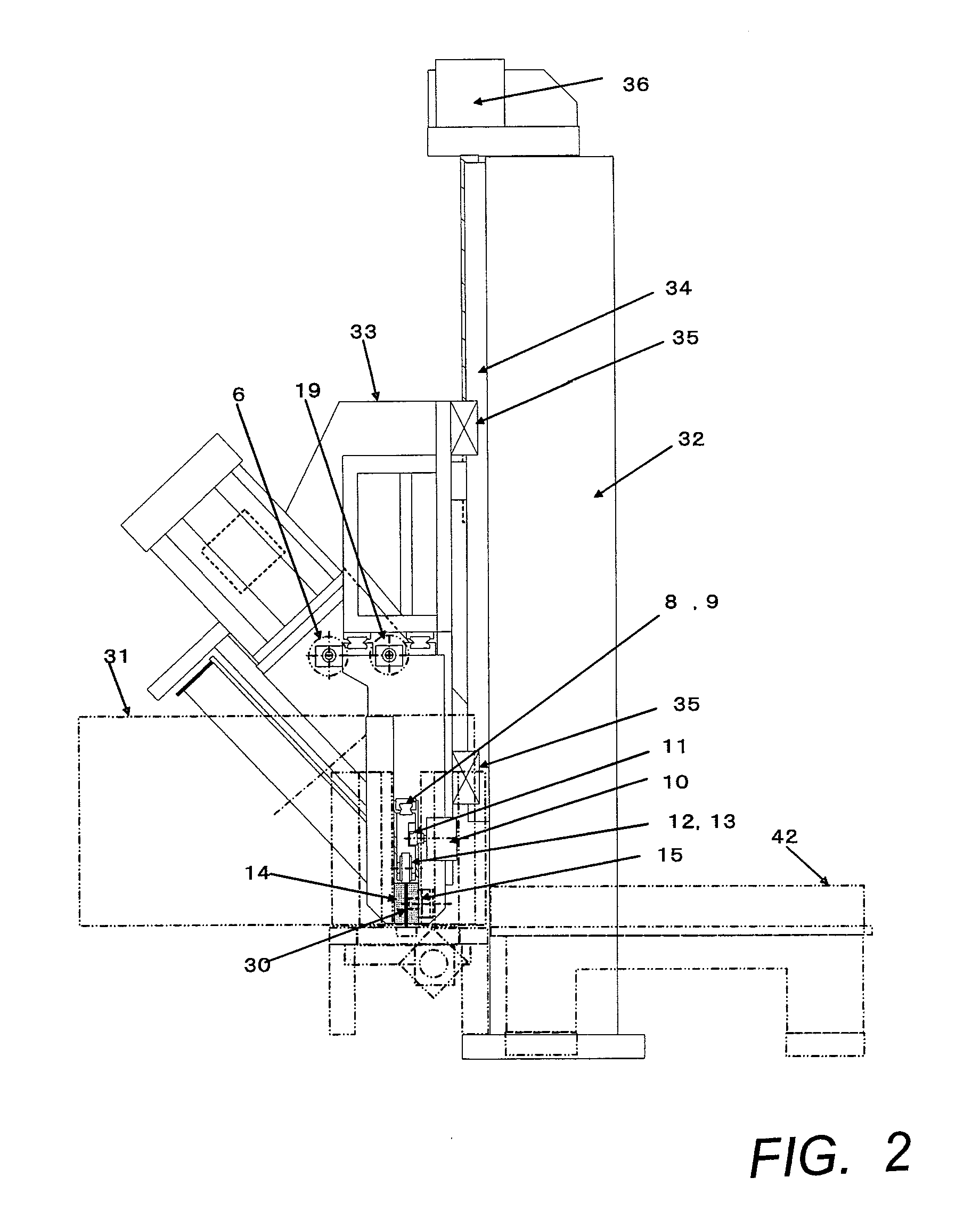 Sawing machine and cutting method of a sawing machine