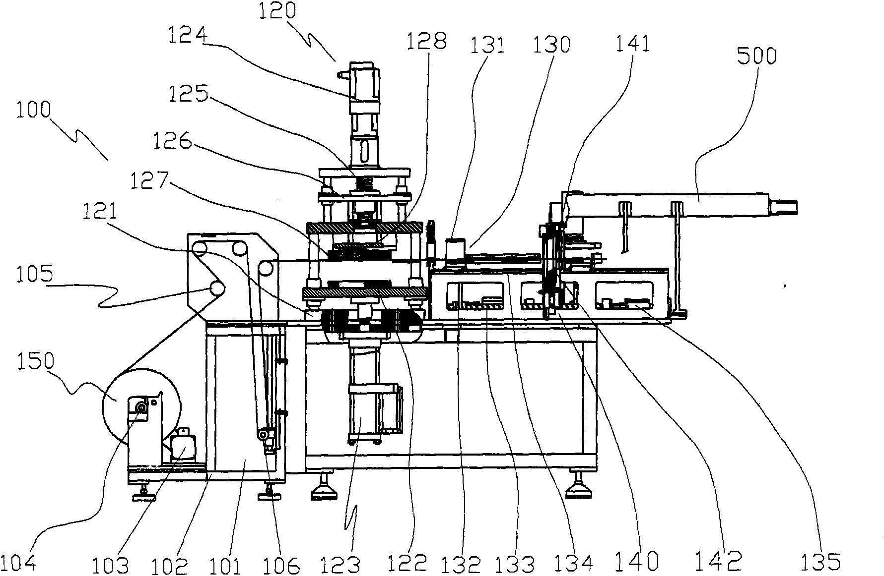 Battery assembling and packaging device