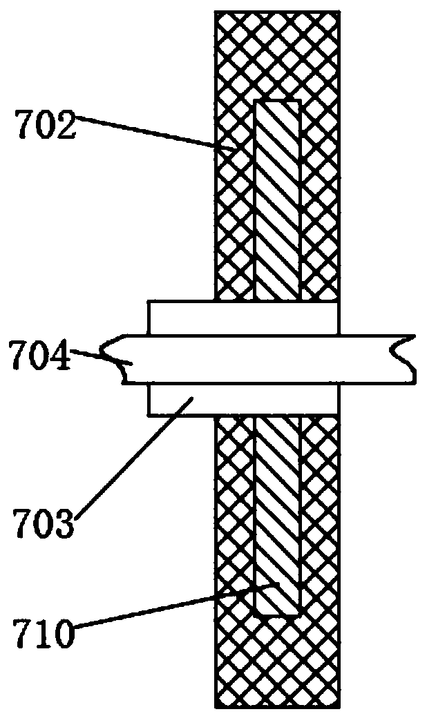 Cleaning device of numerical control machine tool