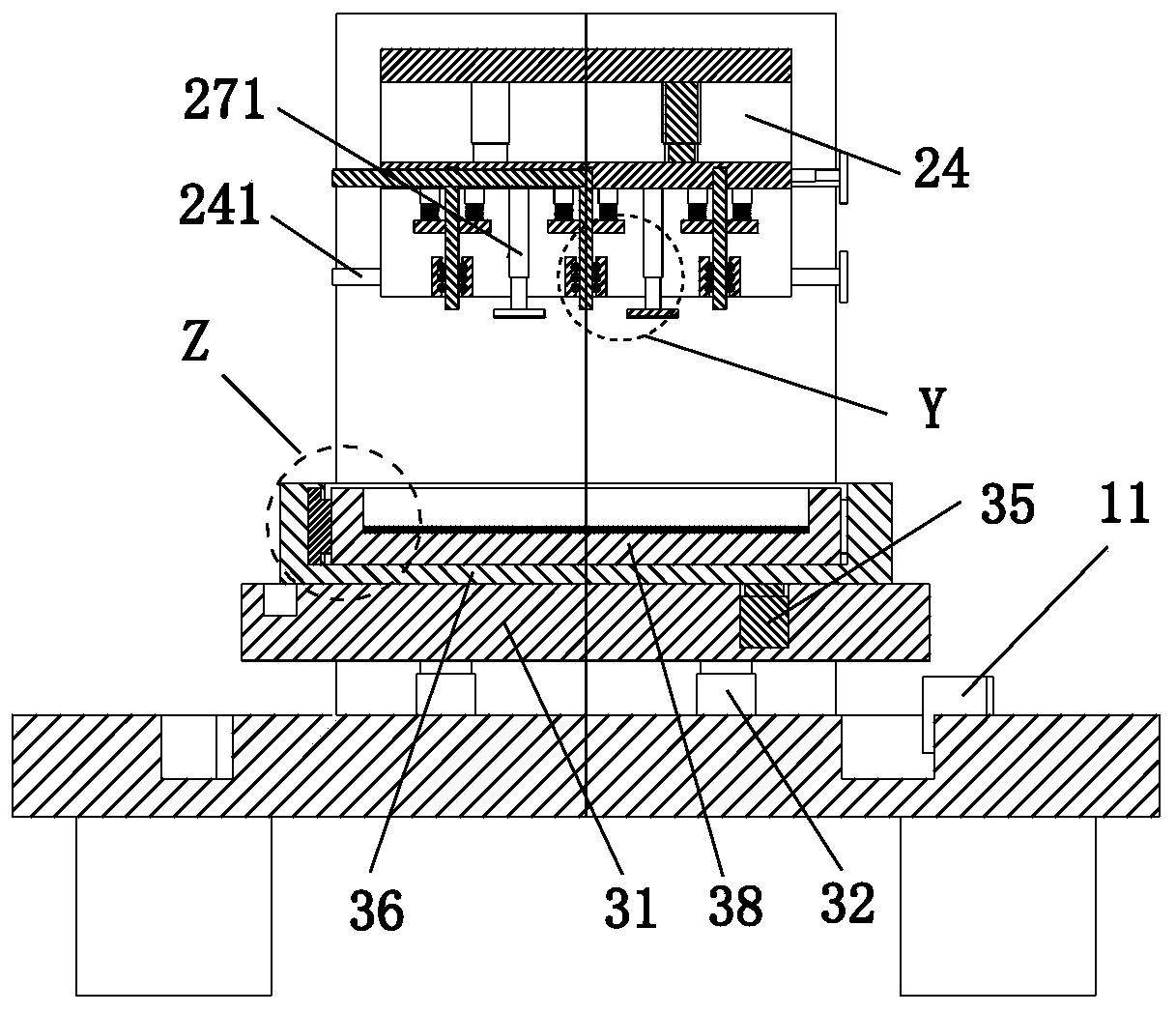 Polarizer production integral die-cutting machining method for liquid crystal display