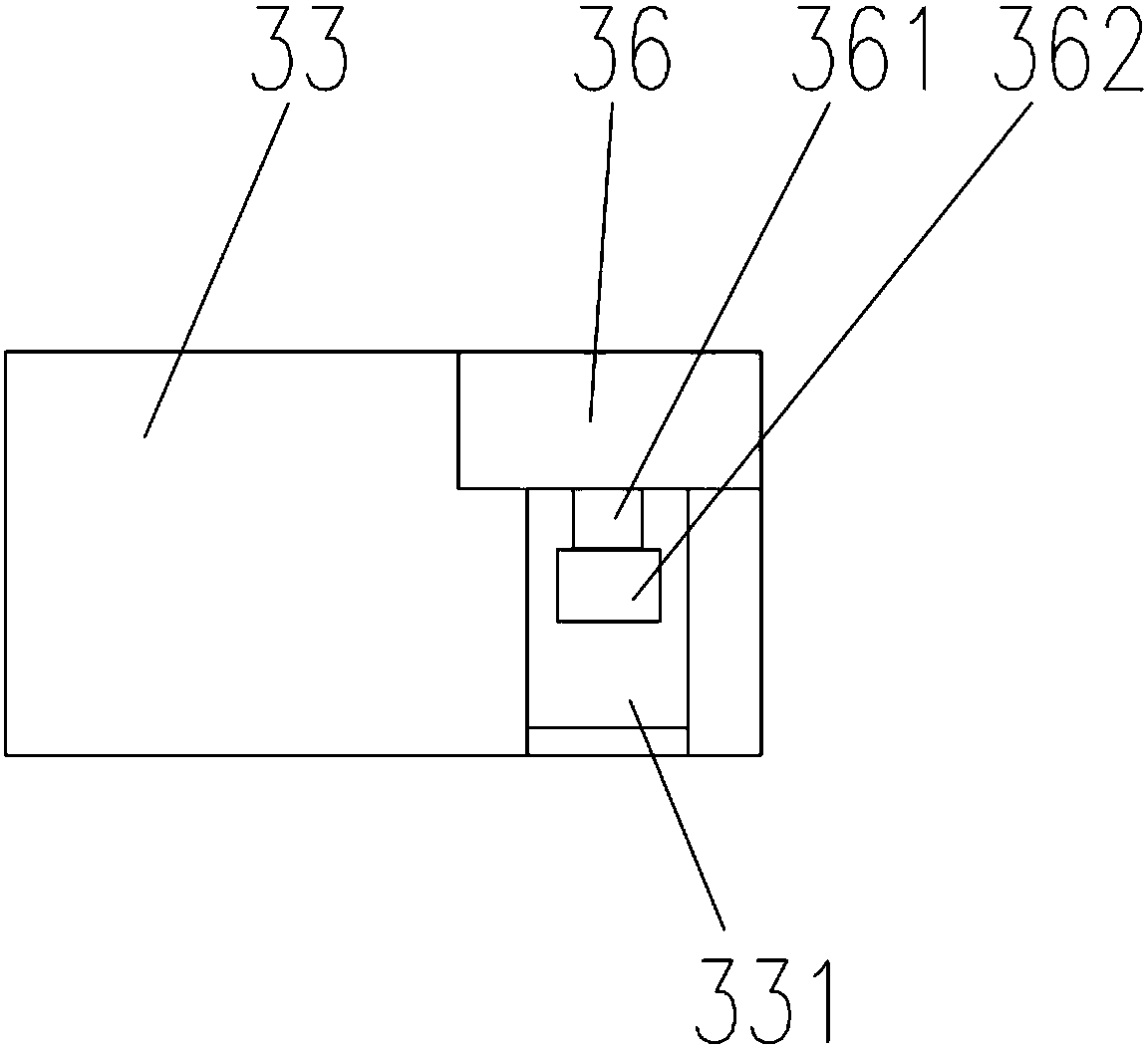 Plastic woven bag cutting device