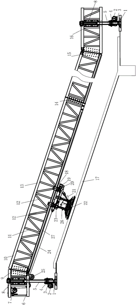 Channel slope lining troweling equipment with pre-pressing and bulldozing effects