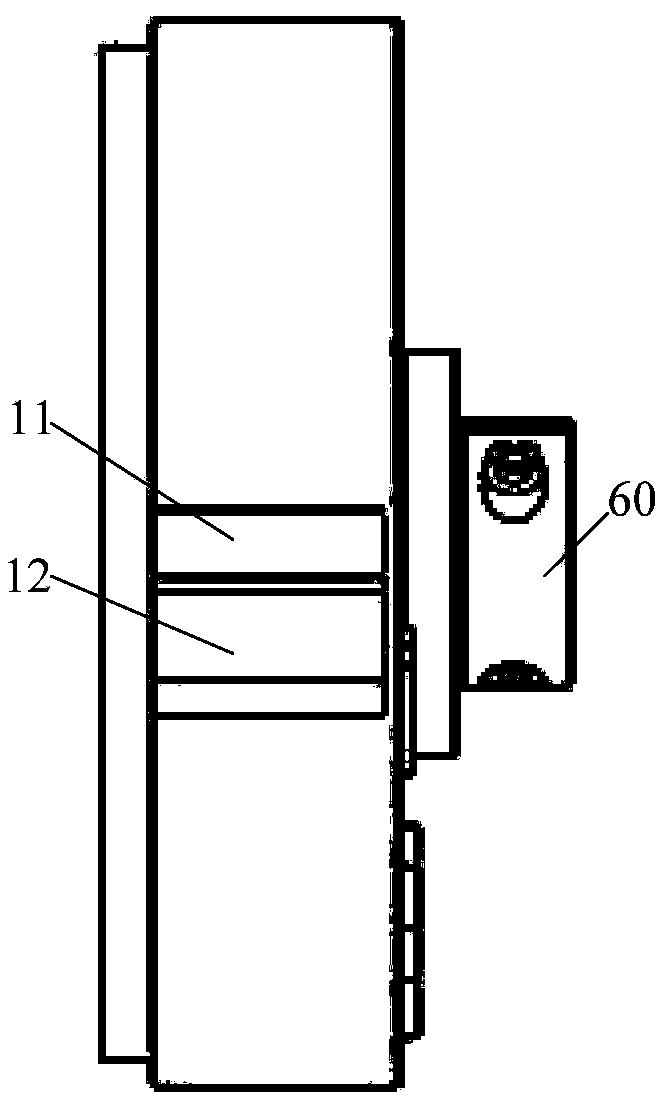 Tab laser cutting device and cutting block assembly thereof