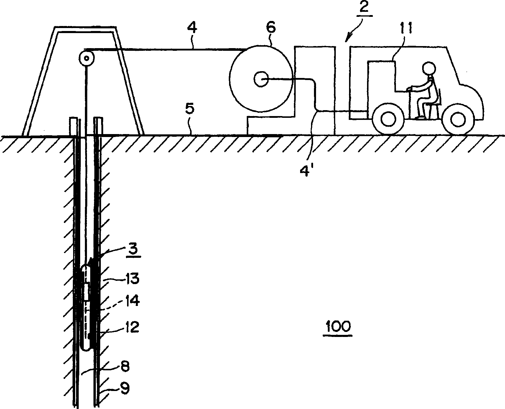 Acoustic frequency selection in acoustic logging tools