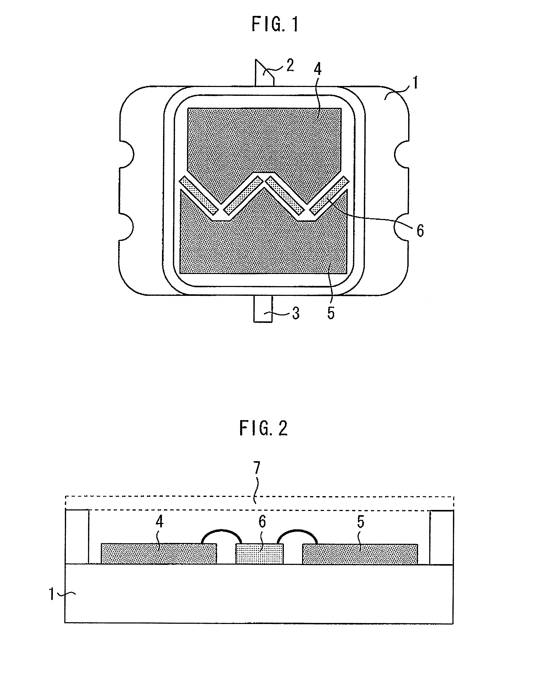 Semiconductor device including transistor chips having oblique gate electrode fingers