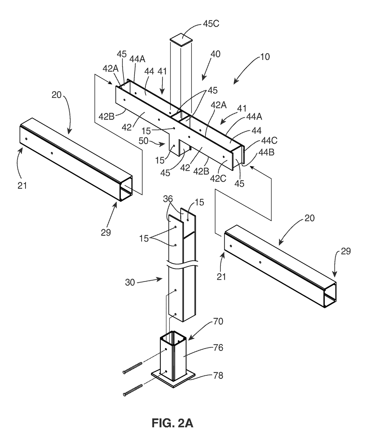 Screen support assembly with wide lateral support efficiency