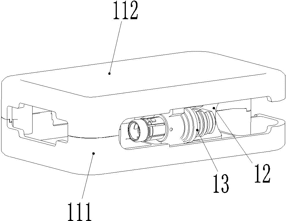 Connector retaining clip and wire collector using same