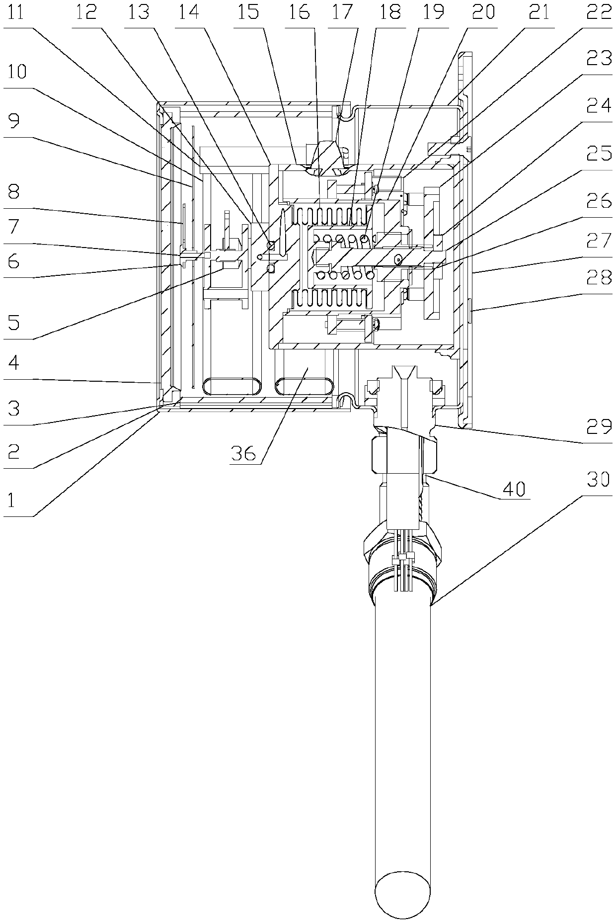 High-precision gas density relay