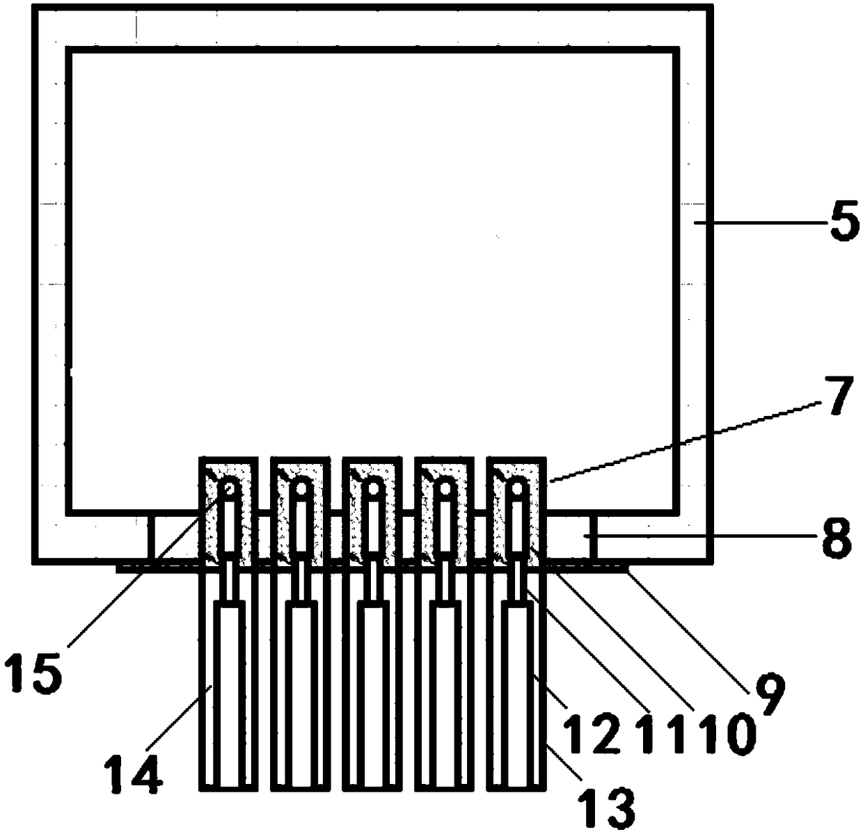 Non-launder copper alloy converter with quick head changing traction device