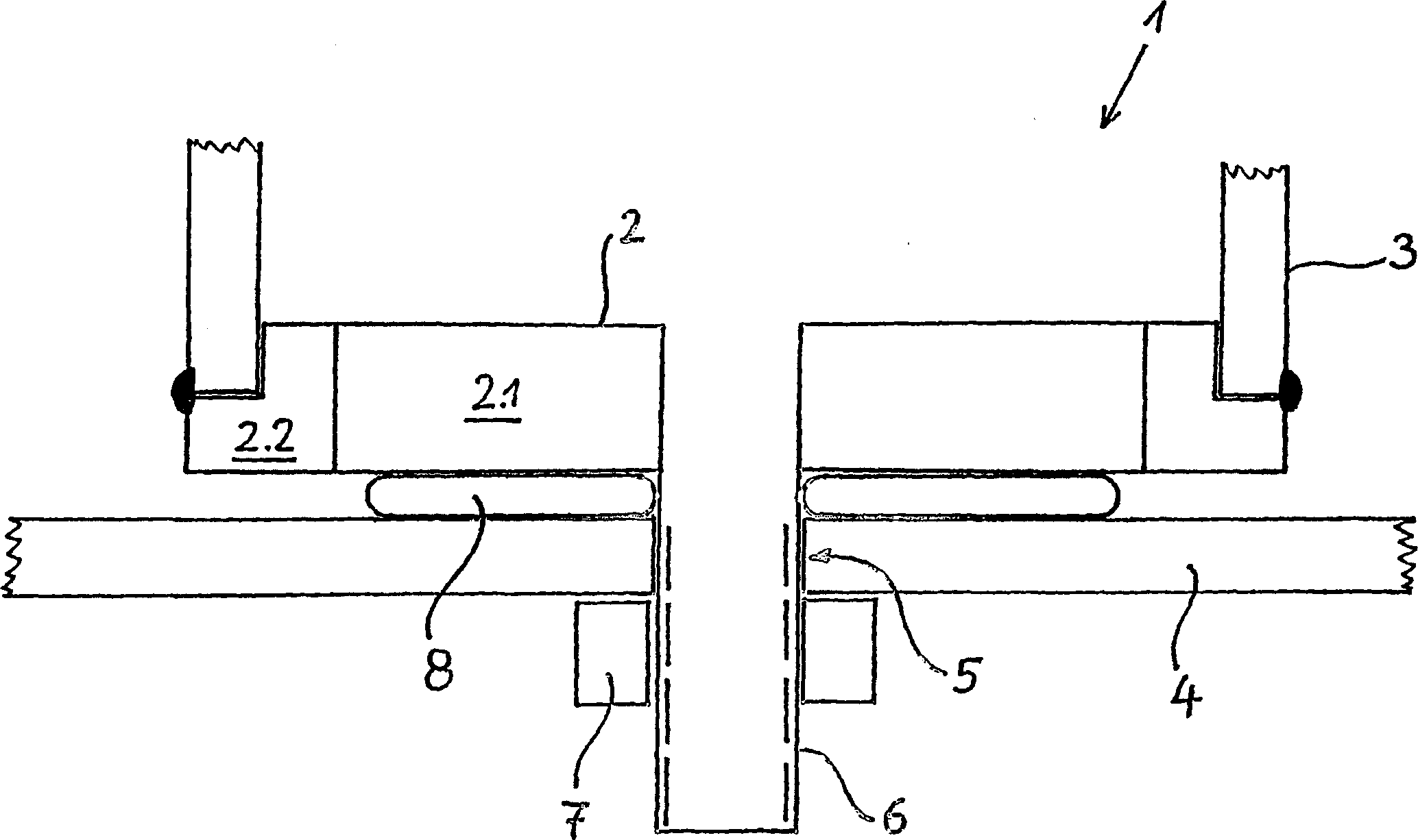 Antenna comprising a plastic housing