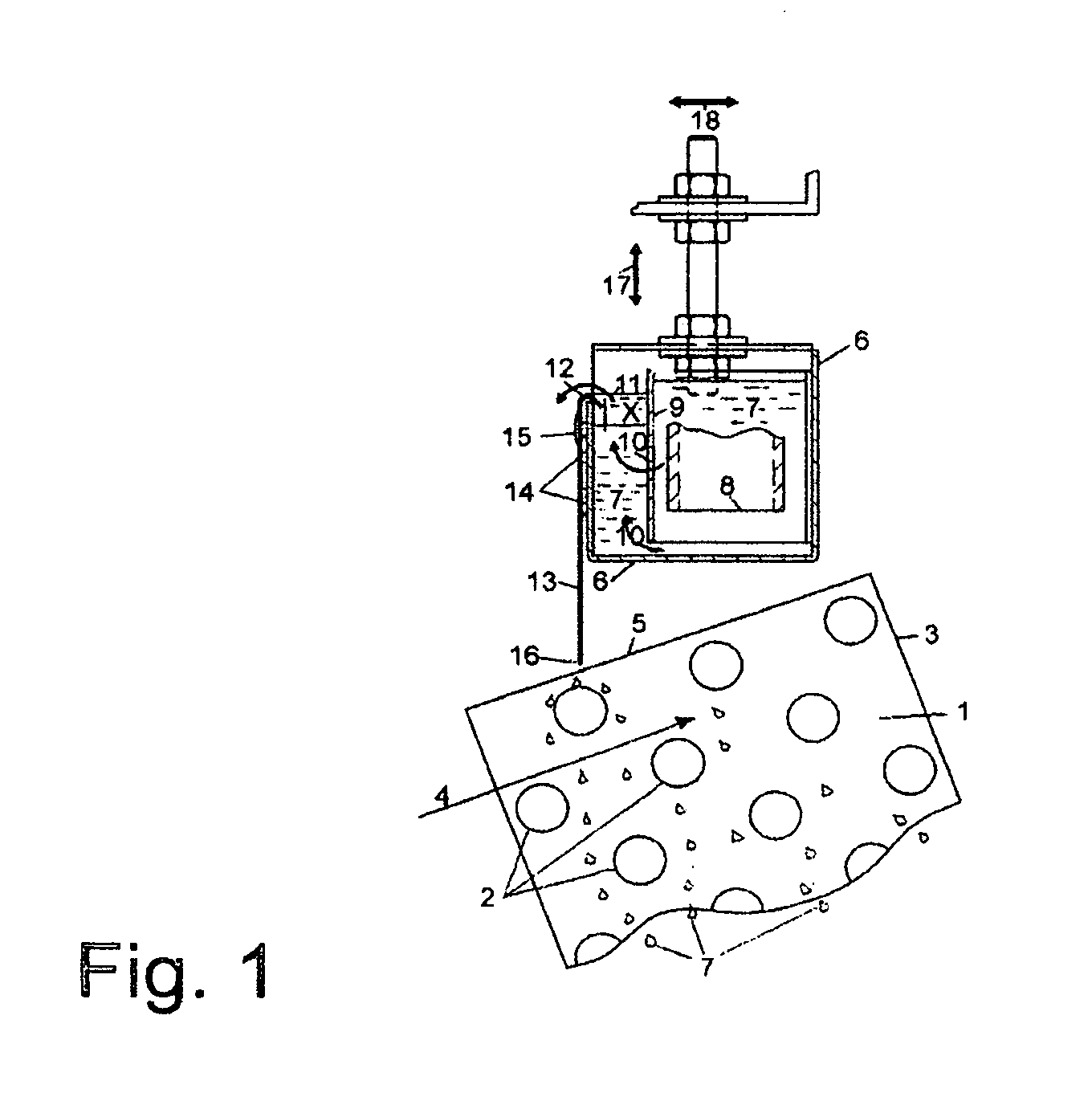 Water supply channel for evenly wetting a hybrid dry cooler