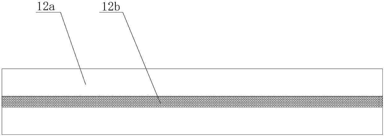 Medicinal material anti-scattering device in microwave drying process of Chinese medicinal materials