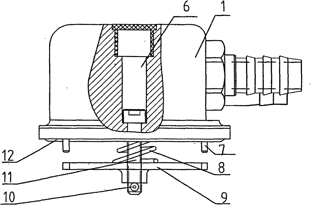 Connecting structure of fuel sensor and fuel tank