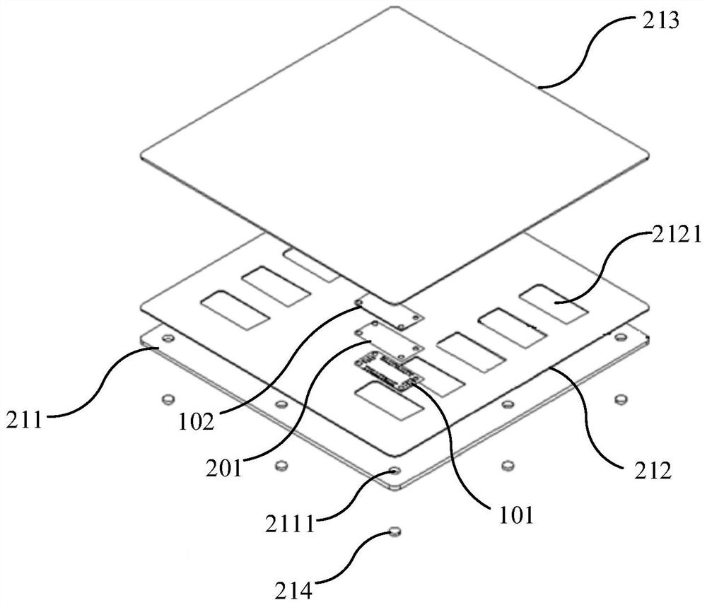 Micro-strip plate and substrate welding device and using method