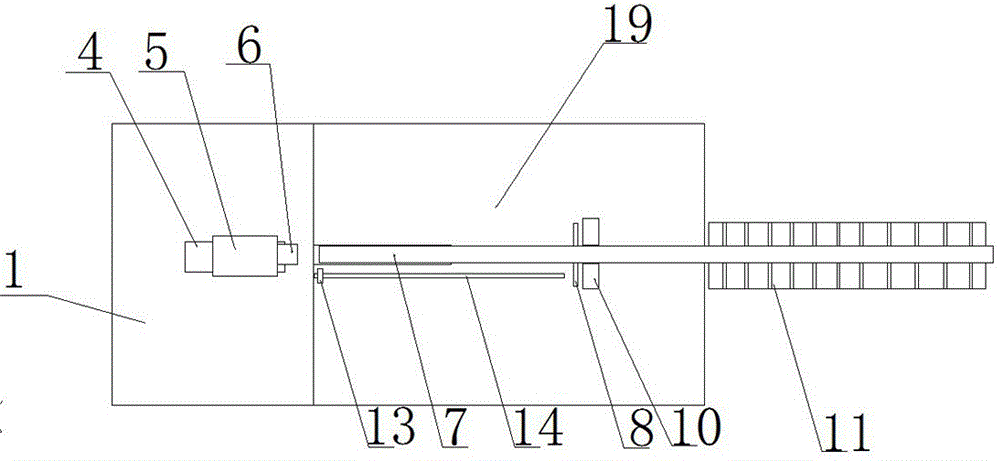 Pipe cutting machine with automatic feeding function