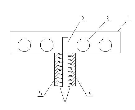 Defrosting system of evaporator of low-temperature storeroom for ship