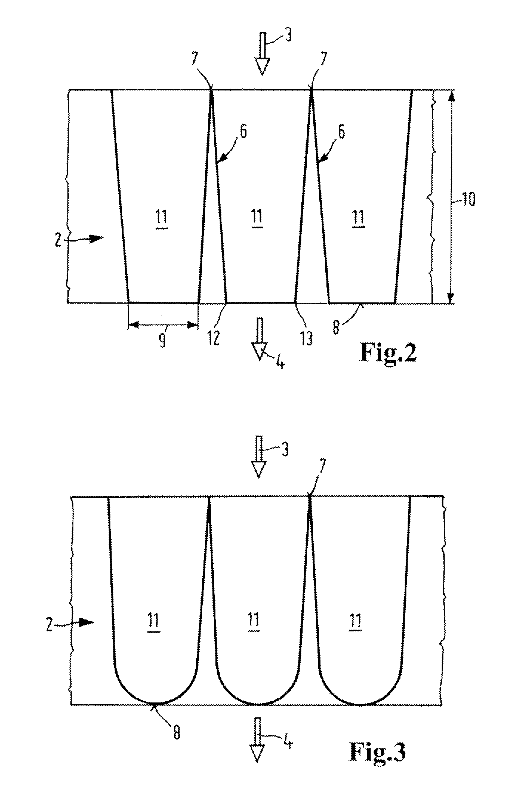 Filter Element for Filtering Media