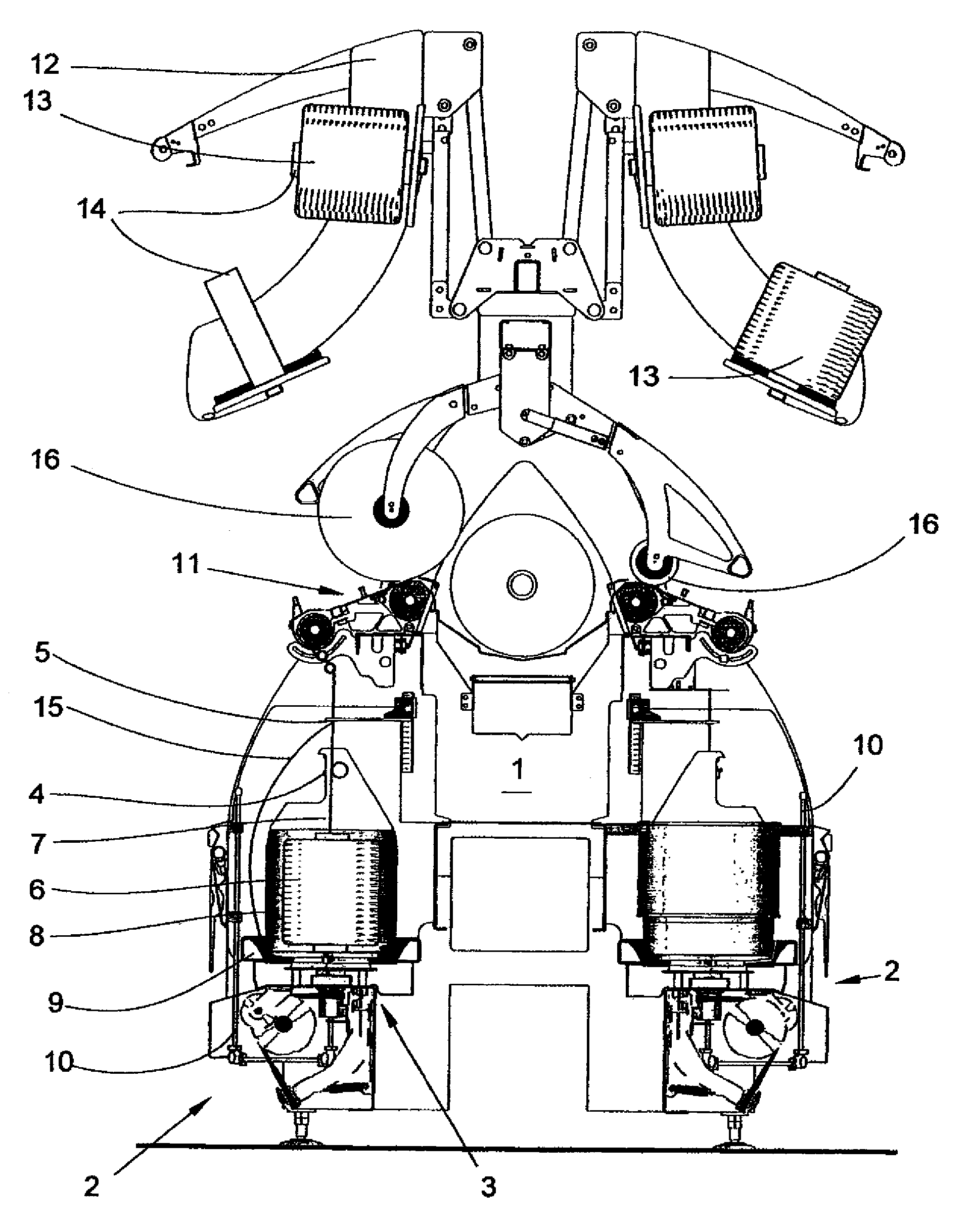 Method for operating a two-for-one twisting or cabling machine and two-for-one twisting or cabling machine