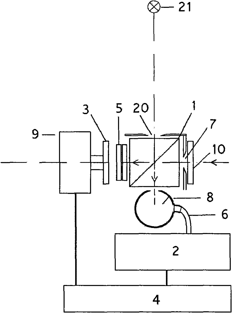 Spectrum self-correction photometer and measuring method thereof