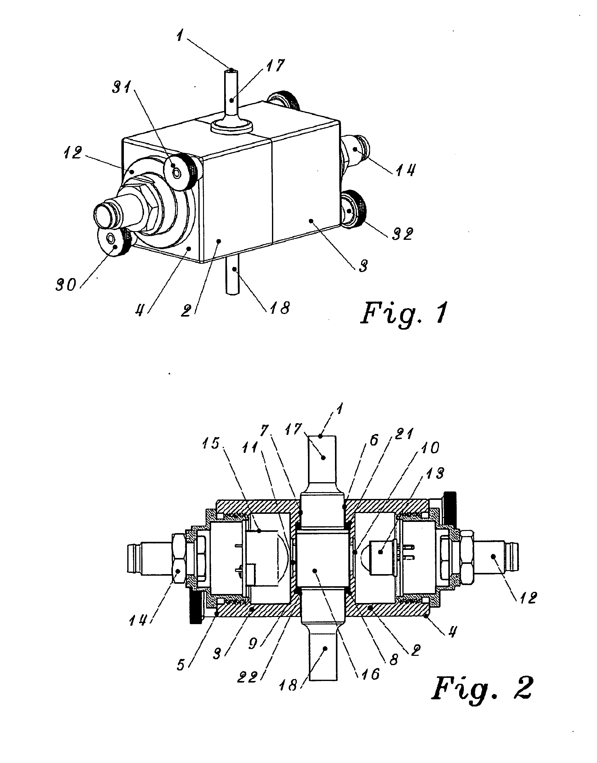 Miniature UV sensor utilizing a disposable flow cell