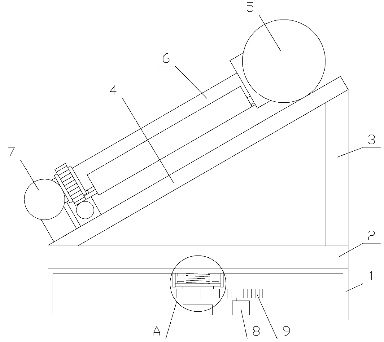 High-safety high-reliability solar water heater with adjusting function