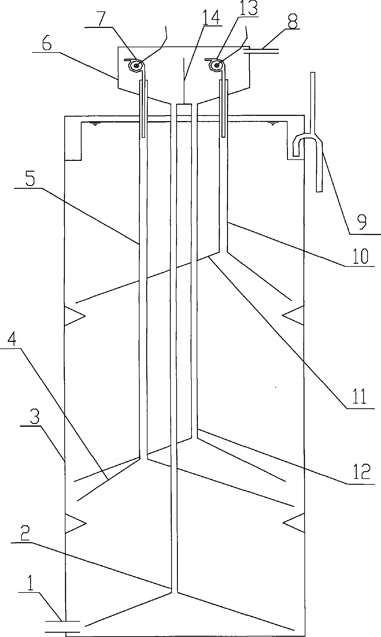 Artificial inner gas stripping anaerobic reactor