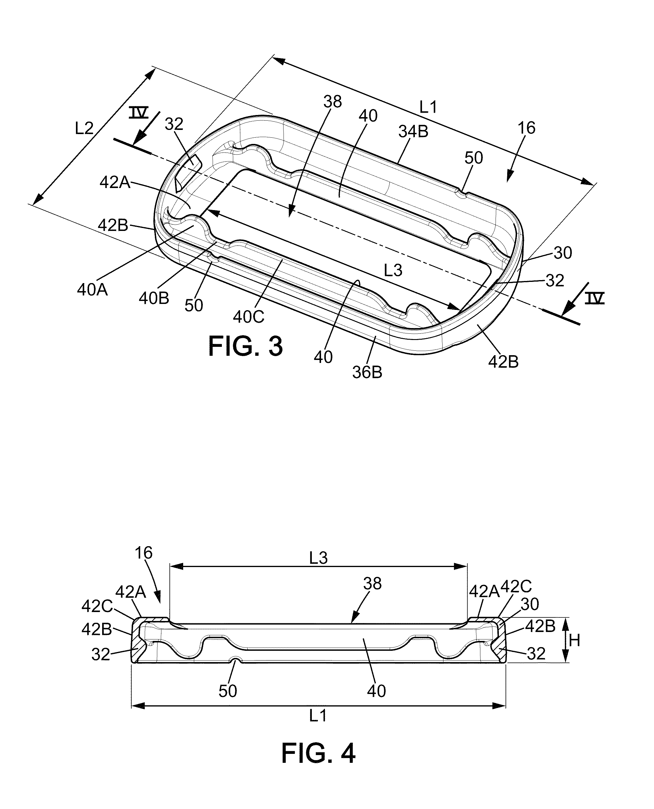 Shaving blade assembly with a blade unit and a skin contact member