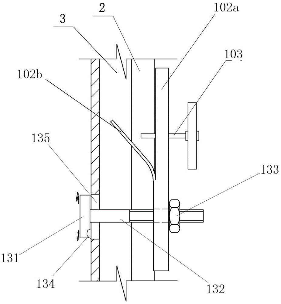 Sectional steel with concave-convex grooves at corner parts and inside connection combination post thereof