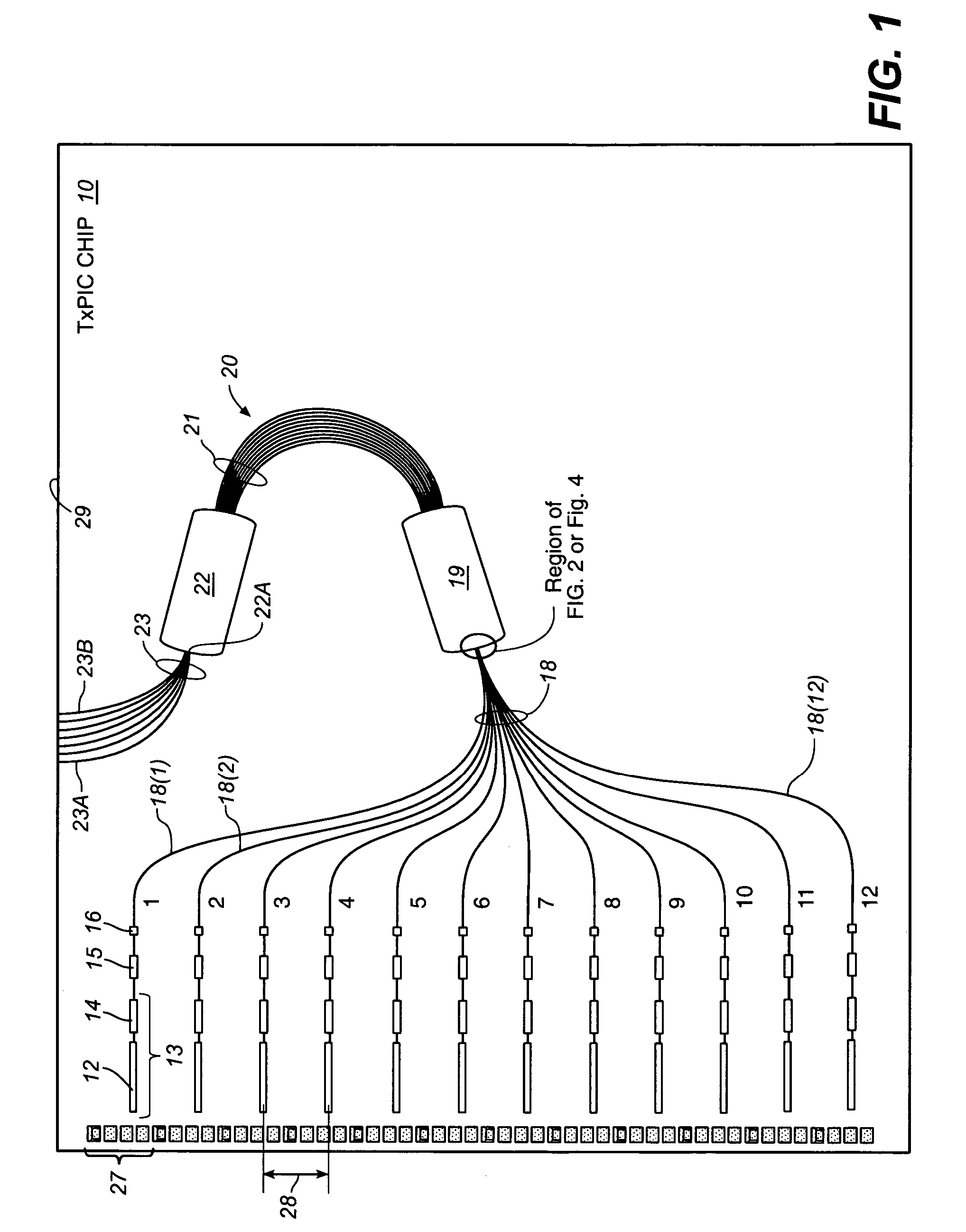 Tilted combiners/decombiners and photonic integrated circuit (PIC) employing the same