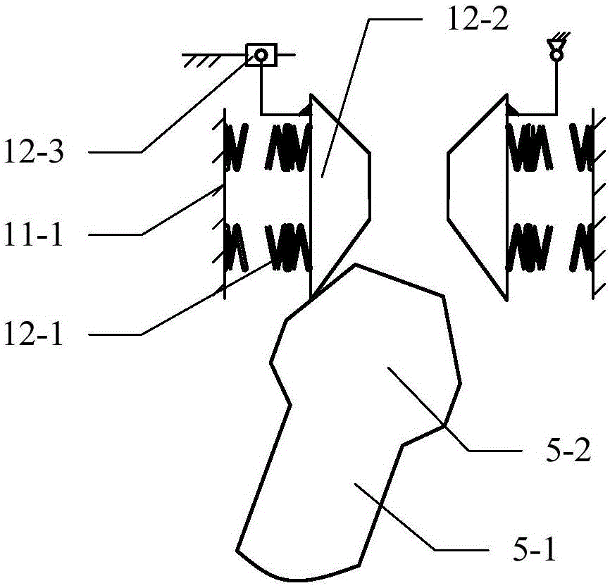 A Repeated Folding Mechanism for Fan-shaped Solar Wings