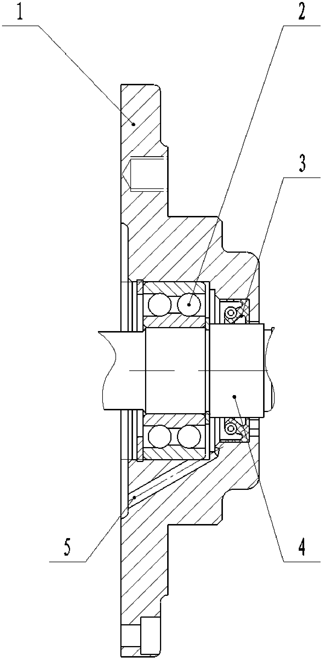 A new type of pump cover for radial variable displacement plunger pump with disc flow distribution