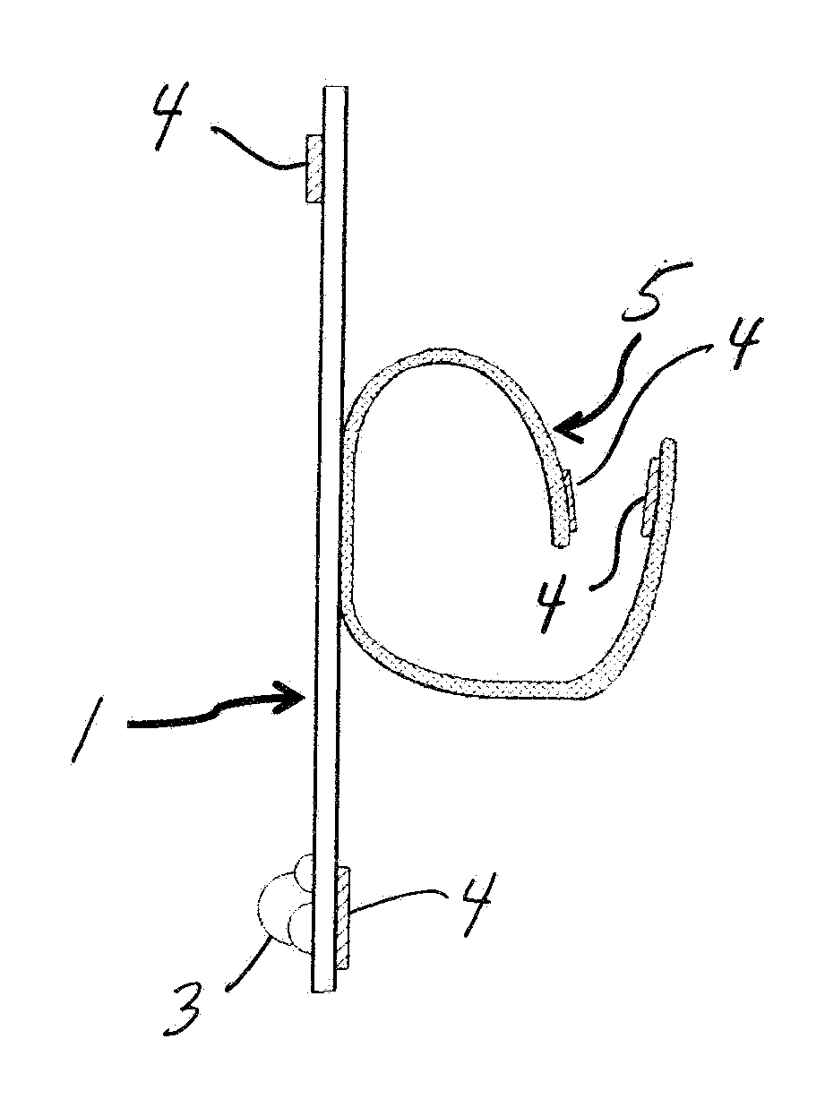 Device to hold two handbag or purse handles together