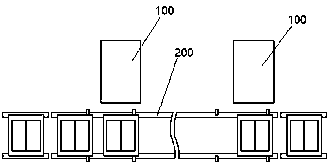 Auxiliary material automatic pasting device