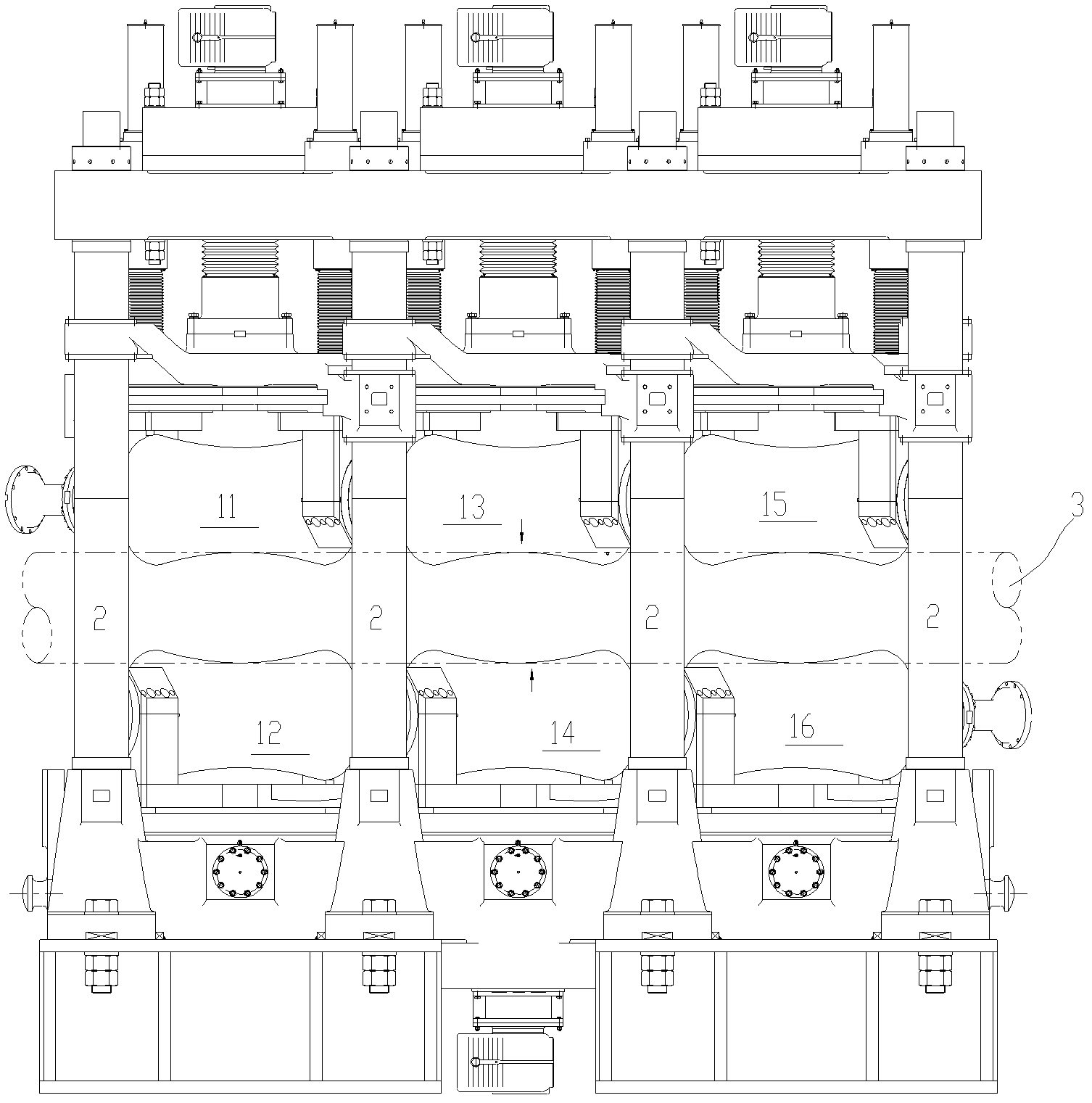 Large-diameter thin-wall steel pipe straightening machine and its anti-deformation side roll device