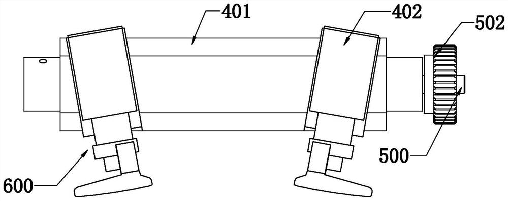 Bag bottom closing device of paper bag making machine