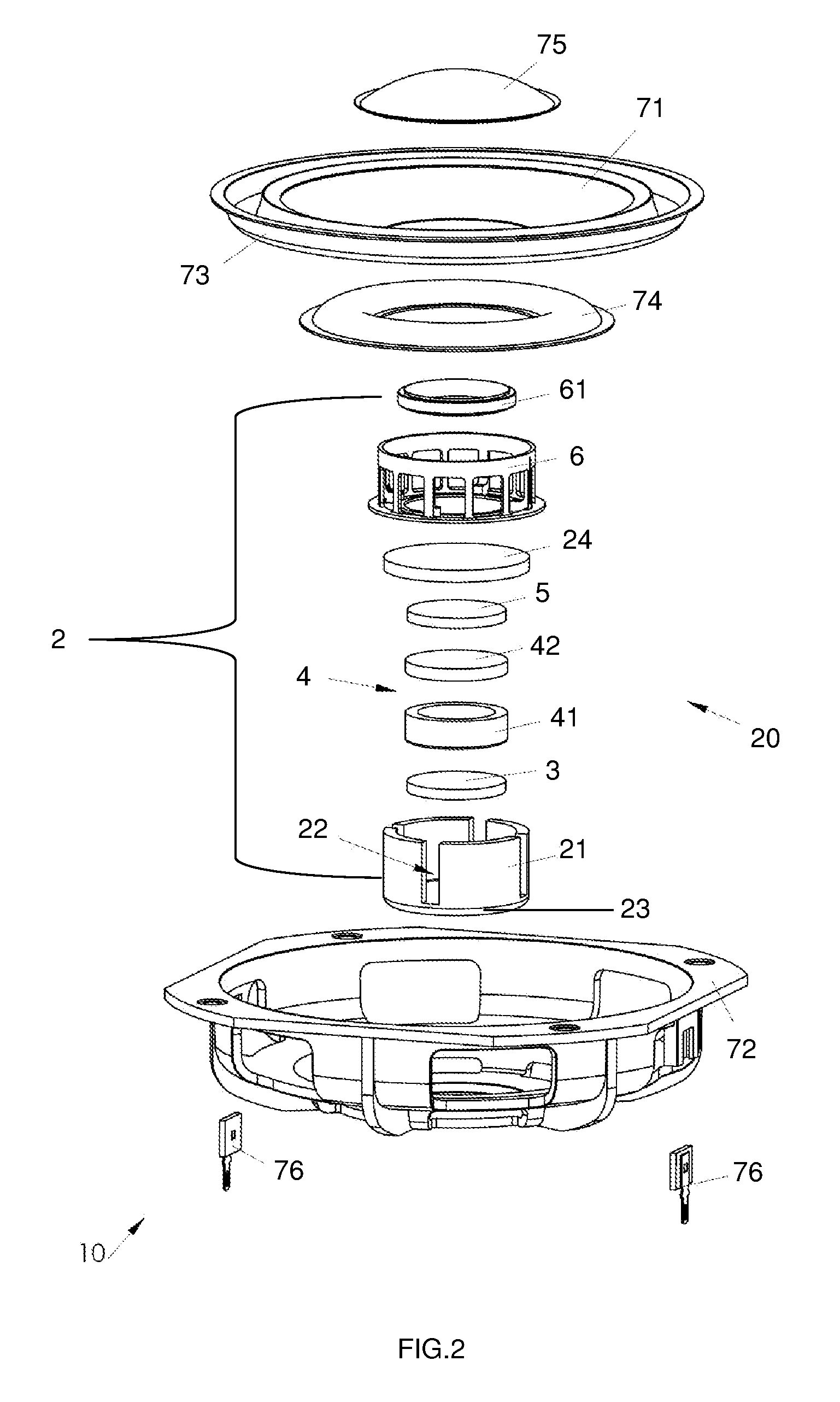 Long excursion loudspeaker with closed magnetic circuit and ribbed robbin extending through slotted yoke