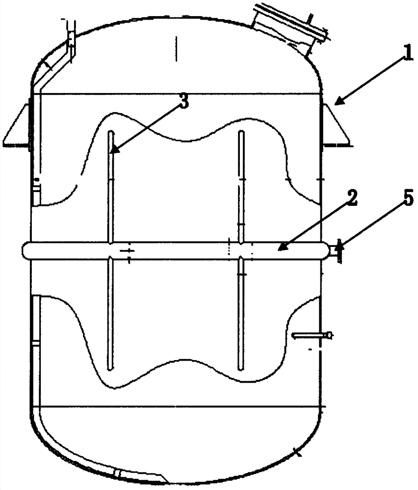 Dispersed feeding device for kettle