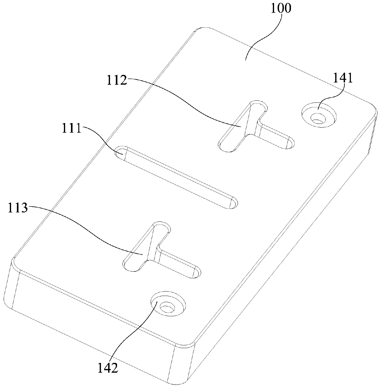 Communication equipment, dielectric filter and dielectric block