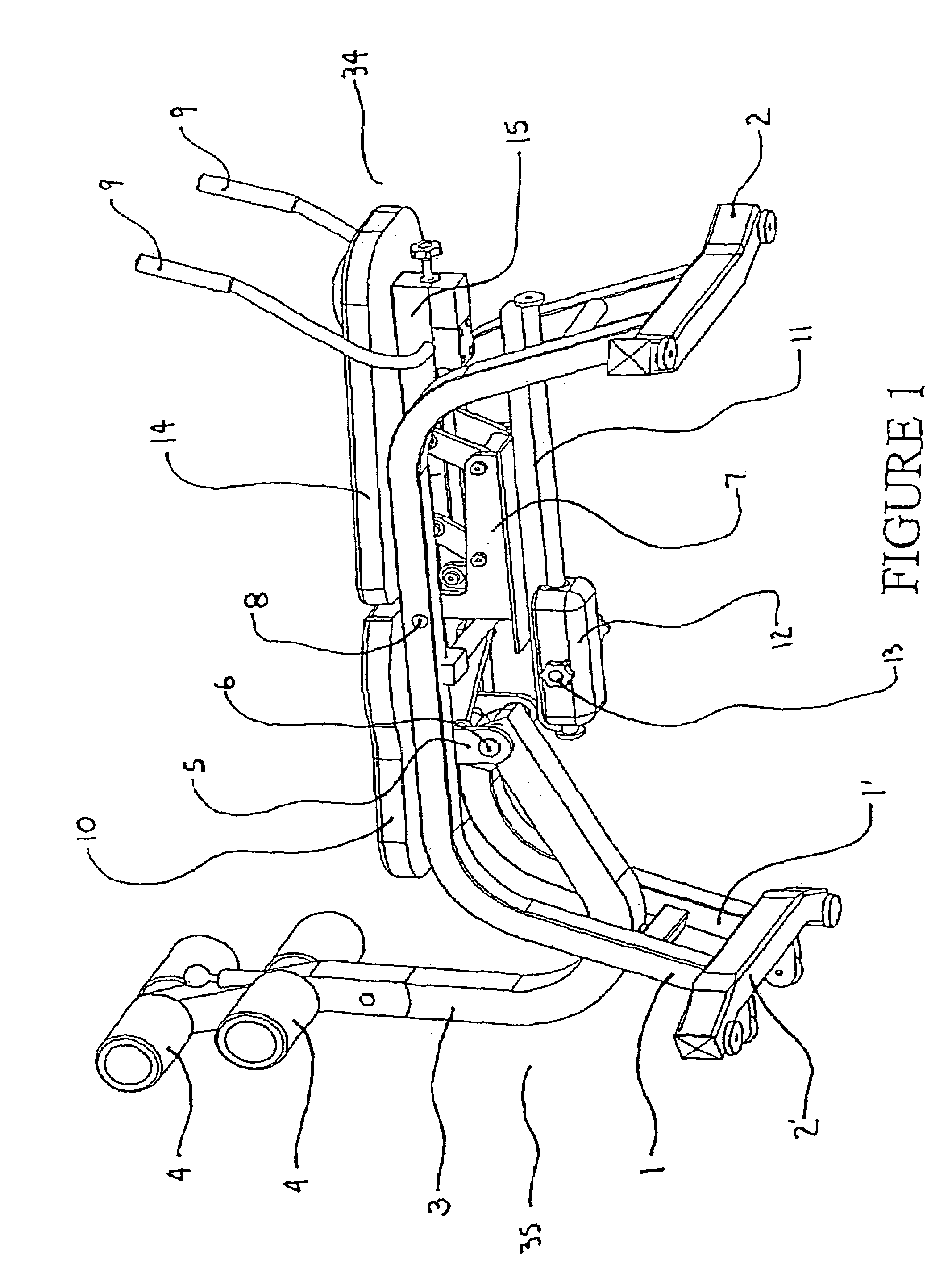 Abdominal bench with constant gap torso cushion